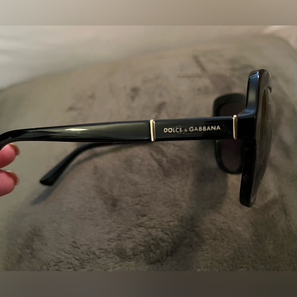 Dolce & Gabbana polarized black sunglasses style 4244 - Picture 8 of 9
